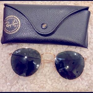 Ray-Ban round sunglasses